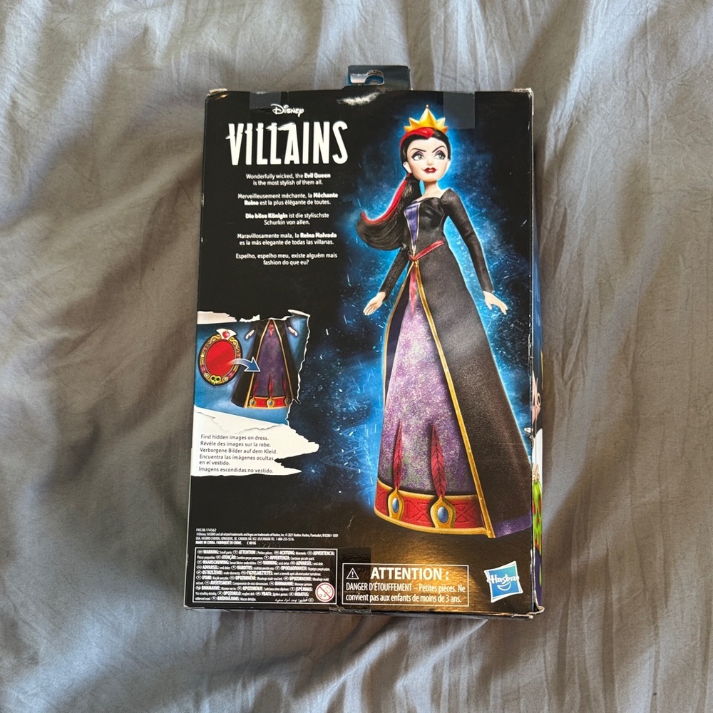Disney Villains Doll - Evil Queen - NEW! - Picture 2 of 6